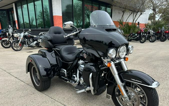 2022 Harley-Davidson Tri Glide® Ultra