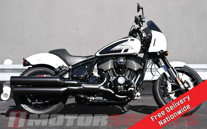 2024 Indian Motorcycle® Sport Chief Ghost White Metallic Smoke