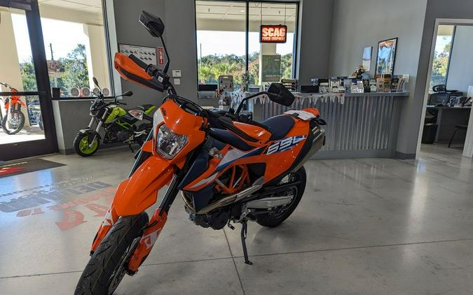 2024 KTM 690 SMC R