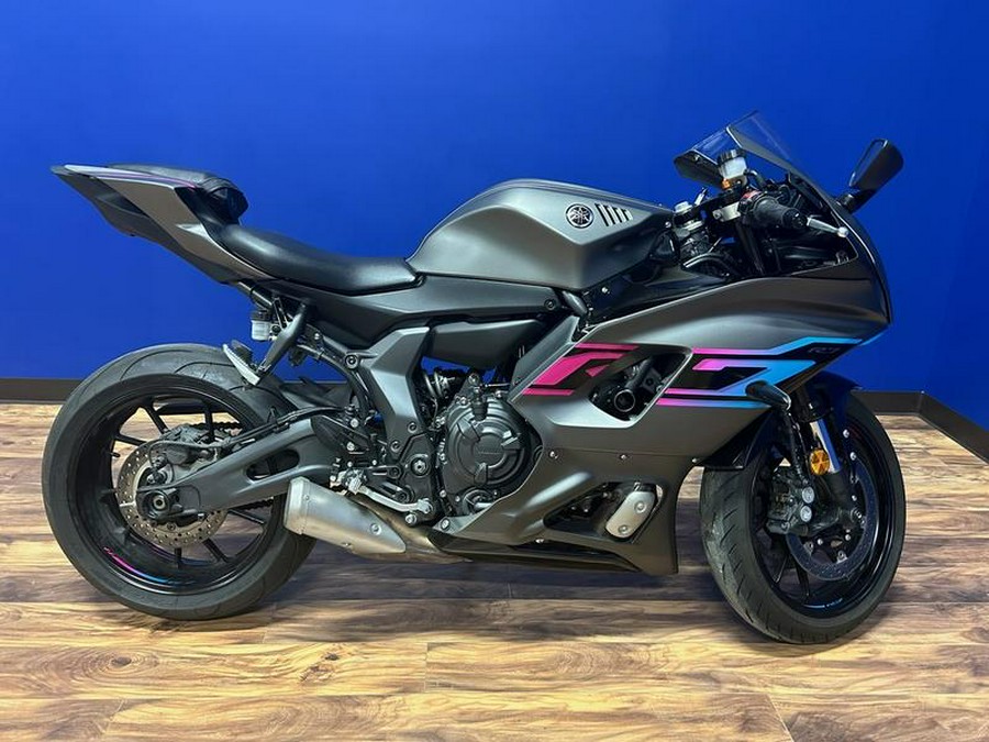 2024 Yamaha R7