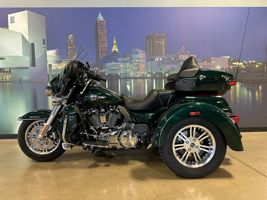 2024 Harley-Davidson Trike FLHTCUTG - Tri Glide Ultra