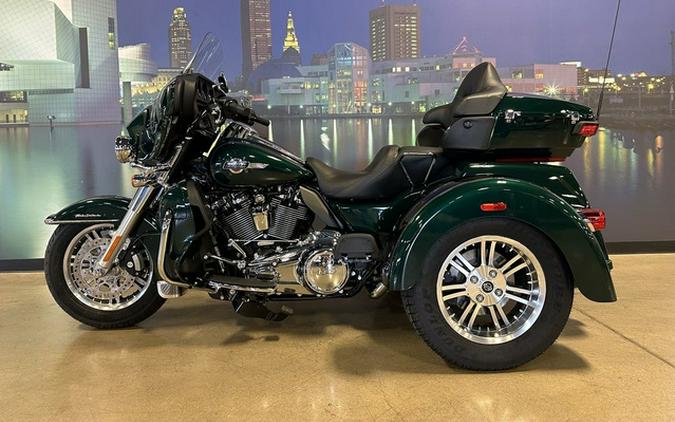 2024 Harley-Davidson Trike FLHTCUTG - Tri Glide Ultra