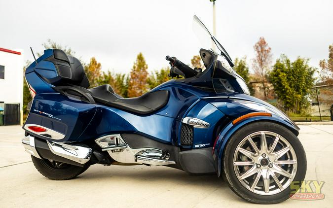 2016 Can-Am Spyder RT