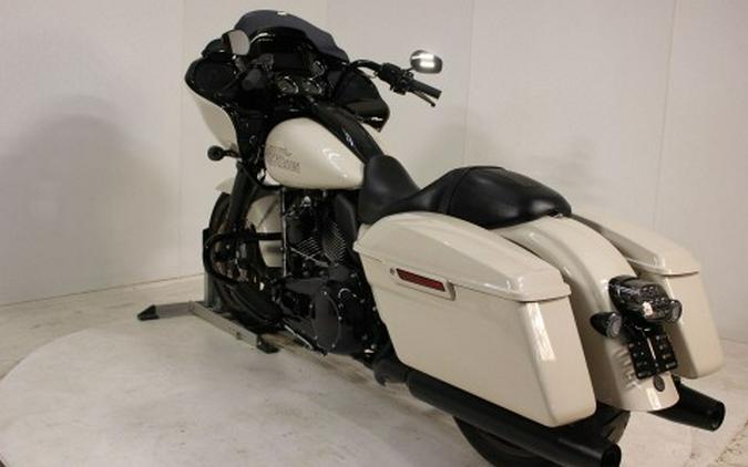 2023 Harley-Davidson Road Glide® ST
