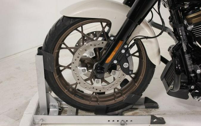 2023 Harley-Davidson Road Glide® ST