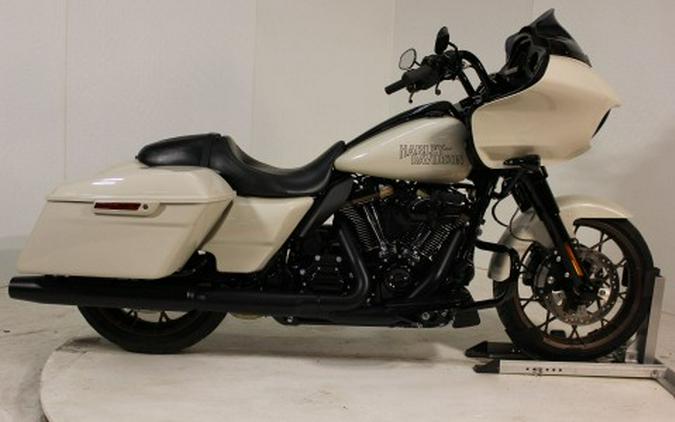 2023 Harley-Davidson Road Glide® ST