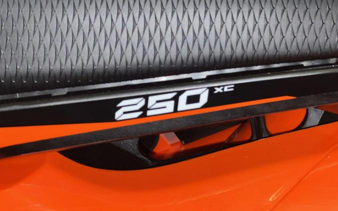 2027 KTM XC 250