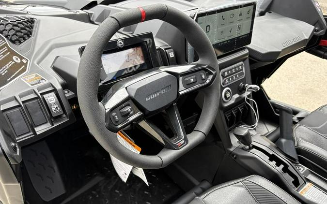 2026 Can-Am® Maverick X3 X ds Turbo RR Triple Black_4.5 in