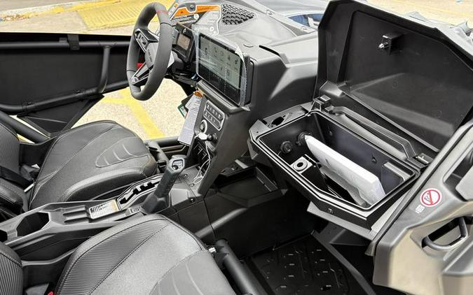 2026 Can-Am® Maverick X3 X ds Turbo RR Triple Black_4.5 in