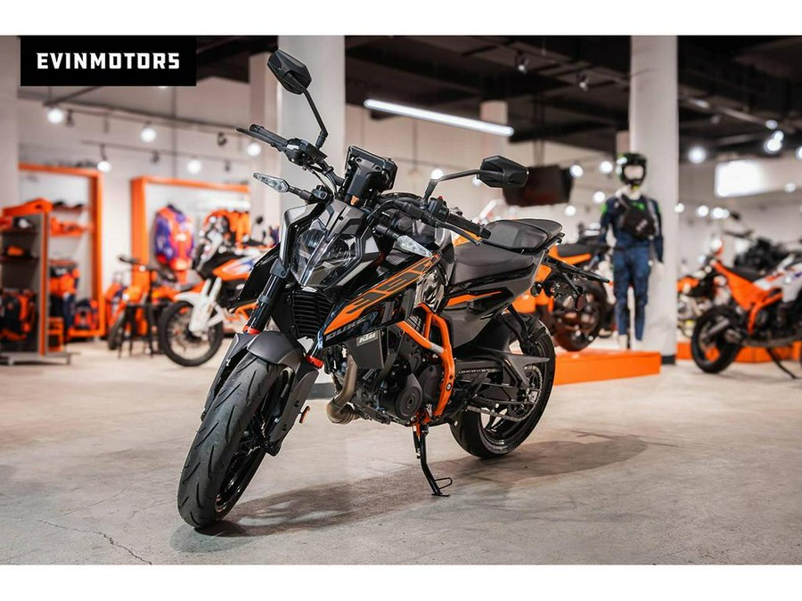 2026 KTM 390 DUKE