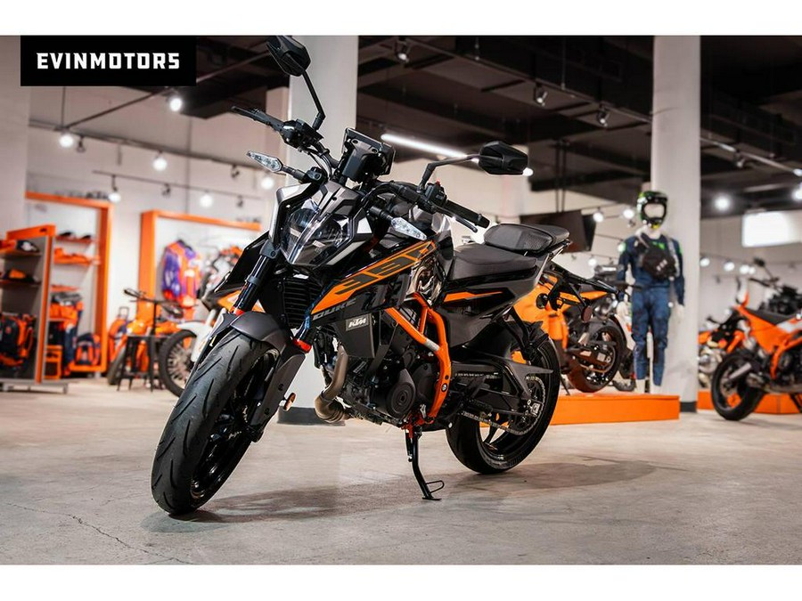 2026 KTM 390 DUKE