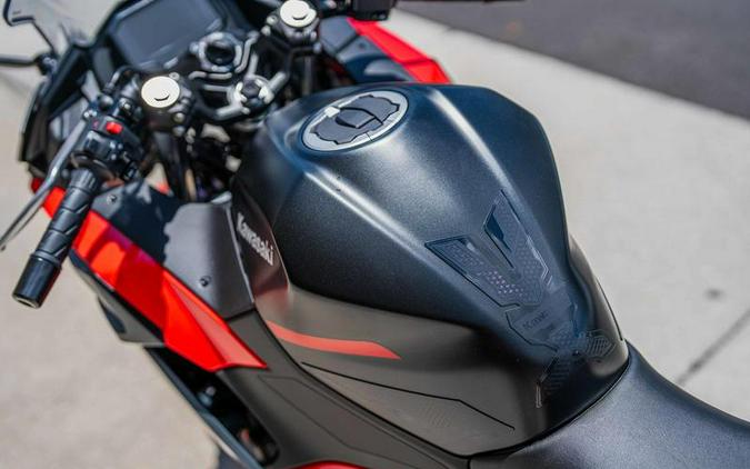 2024 Kawasaki Ninja® 500 ABS Passion Red/Metallic Flat Spark Black