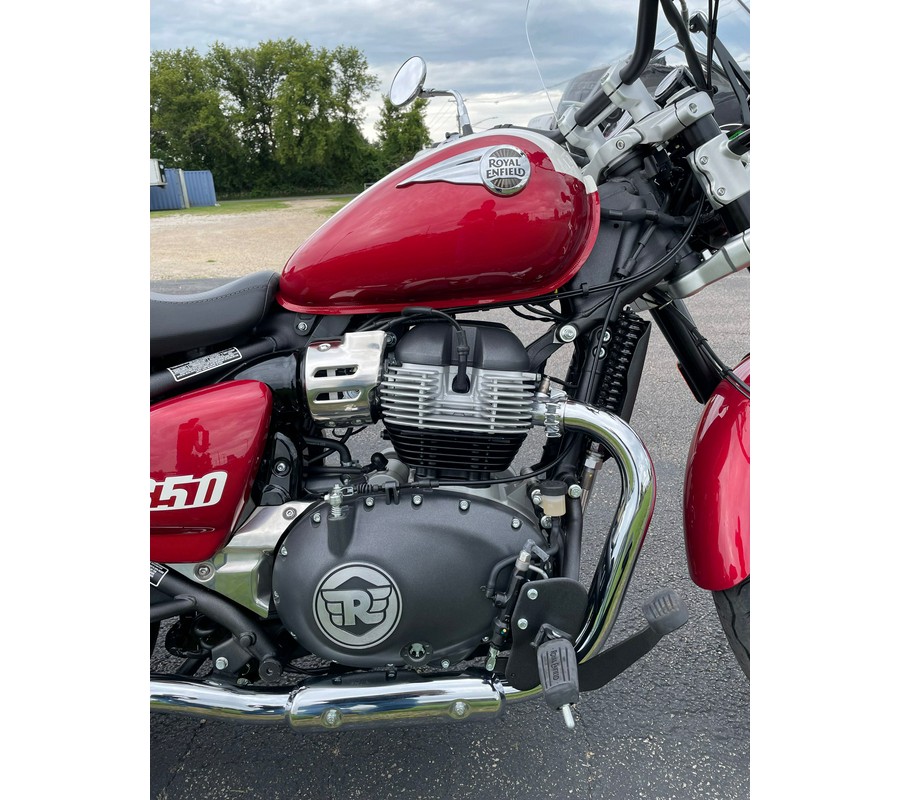 2024 Royal Enfield SUPER METEOR 650 - CELESTIAL RED