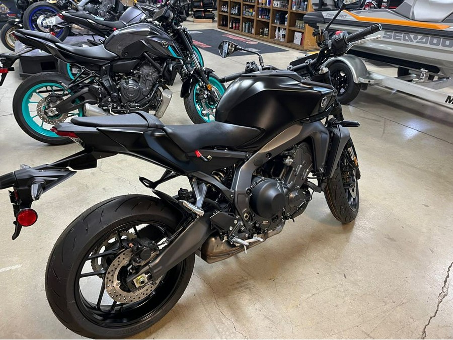 2025 Yamaha MT-09