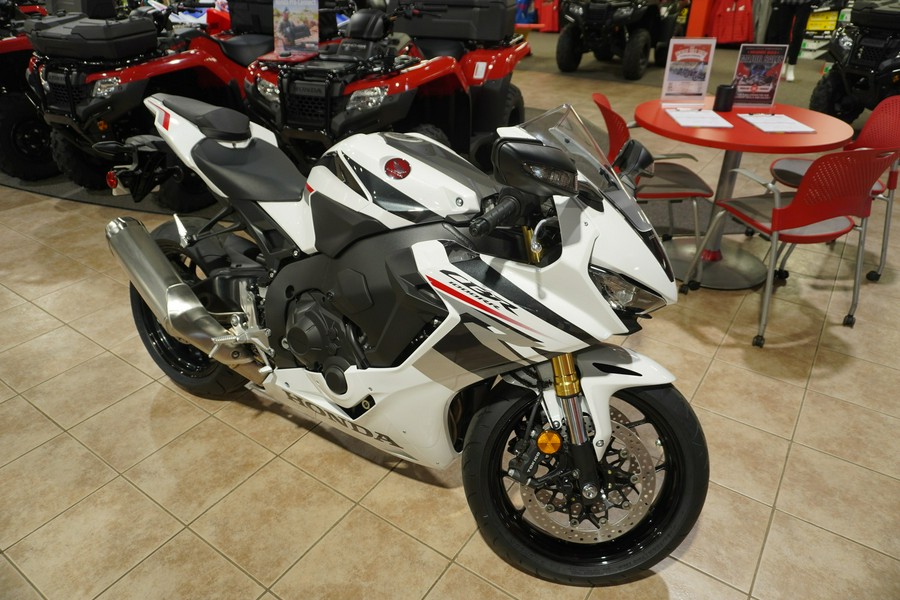 2026 Honda CBR10RRT