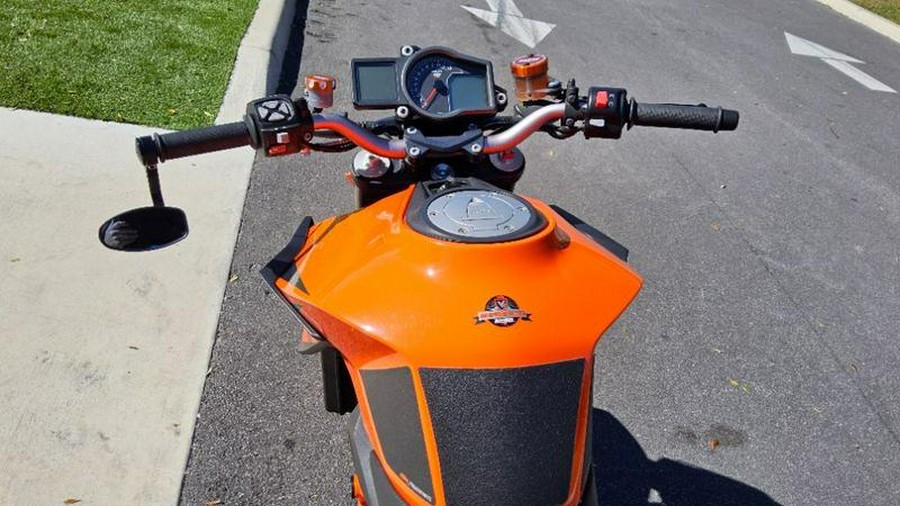 2015 KTM 1290 Super Duke R ABS