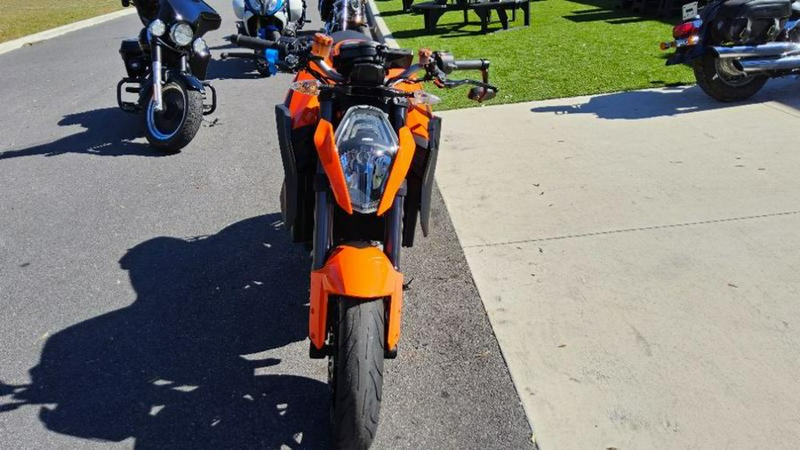 2015 KTM 1290 Super Duke R ABS