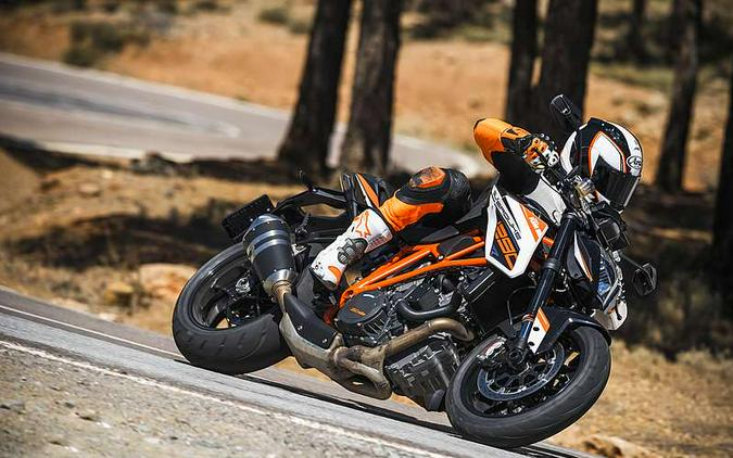 2015 KTM 1290 Super Duke R