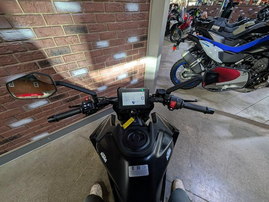 2026 KTM 250 Duke