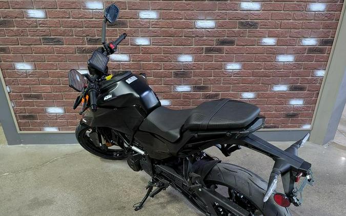 2026 KTM 250 Duke