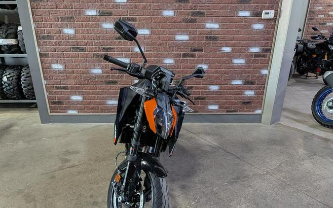 2026 KTM 250 Duke