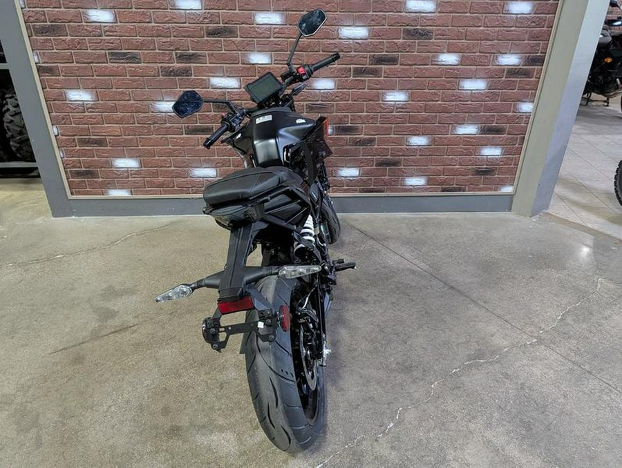 2026 KTM 250 Duke