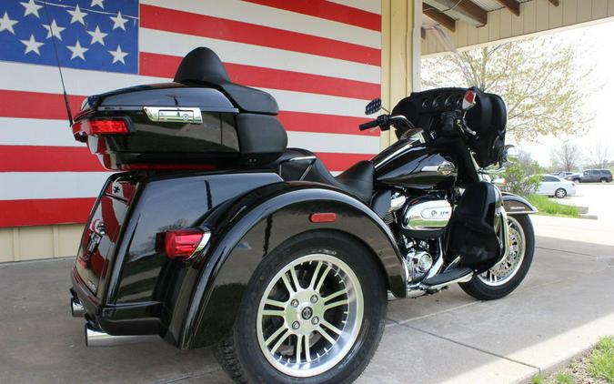 2022 Harley-Davidson® FLHTCUTG - Tri Glide® Ultra