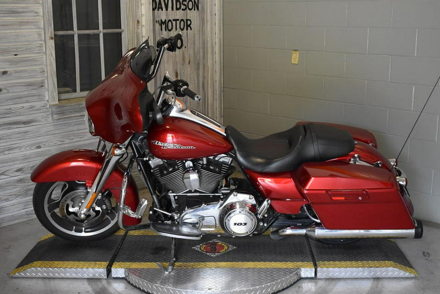 2012 Harley-Davidson® FLHX - Street Glide®