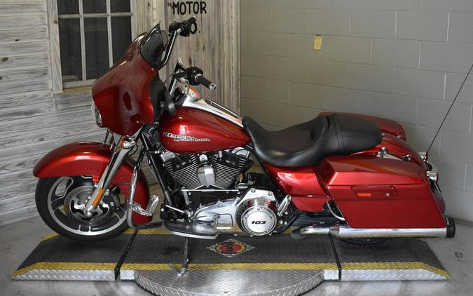 2012 Harley-Davidson® FLHX - Street Glide®