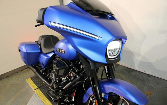 New 2026 Harley-Davidson Street Glide Grand American Touring FLHX Motorcycle For Sale In Miami, Florida
