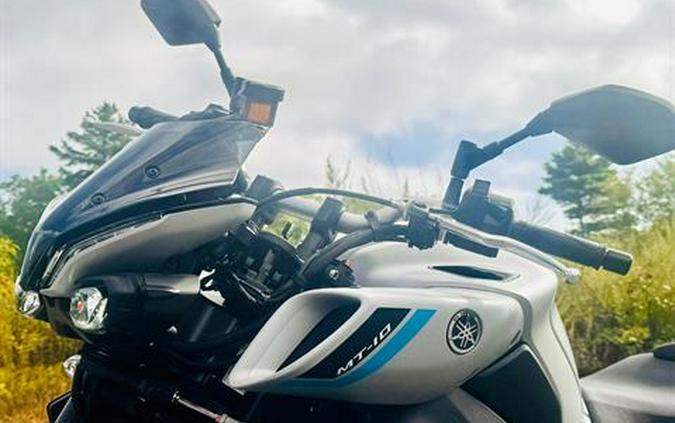 2025 Yamaha MT-10