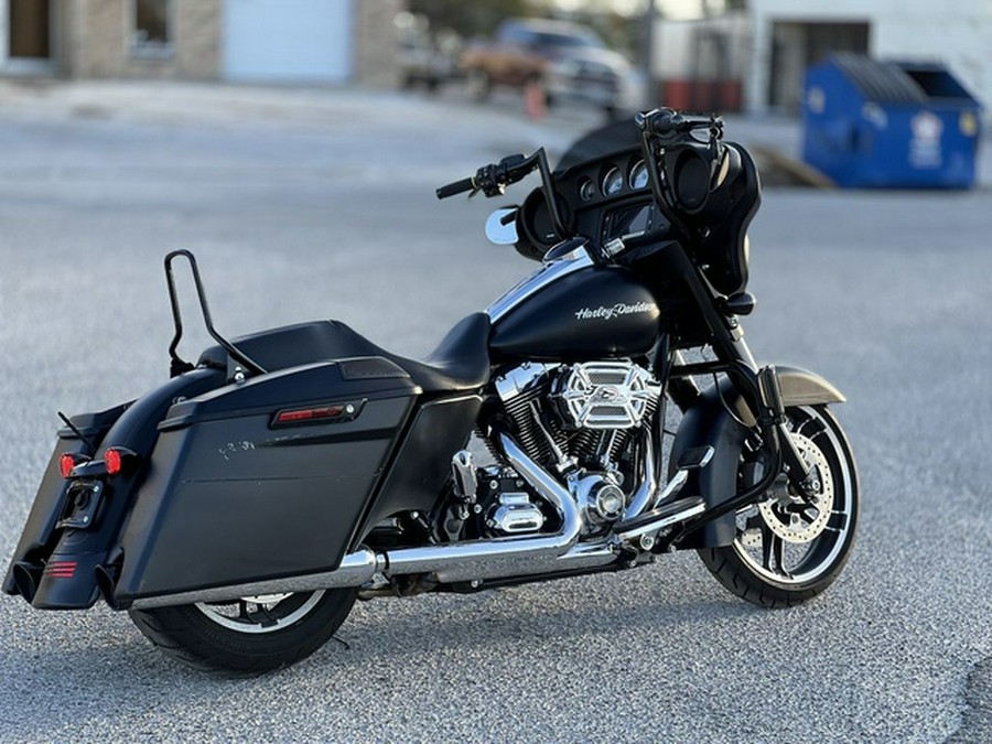 2016 Harley-Davidson FLHXS - Street Glide Special