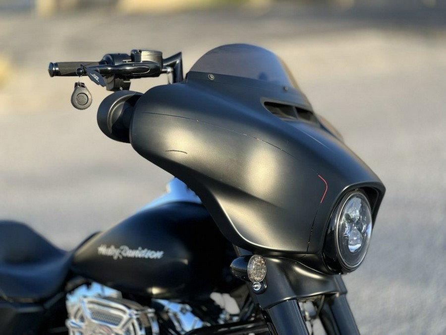 2016 Harley-Davidson FLHXS - Street Glide Special
