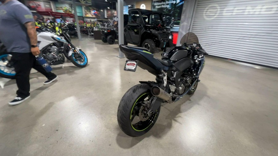 2023 Kawasaki NINJA ZX-6R ABS
