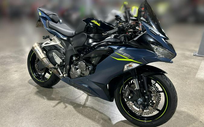 2023 Kawasaki NINJA ZX-6R ABS