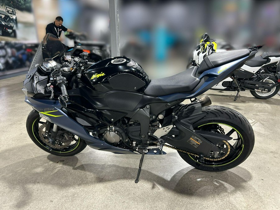 2023 Kawasaki NINJA ZX-6R ABS