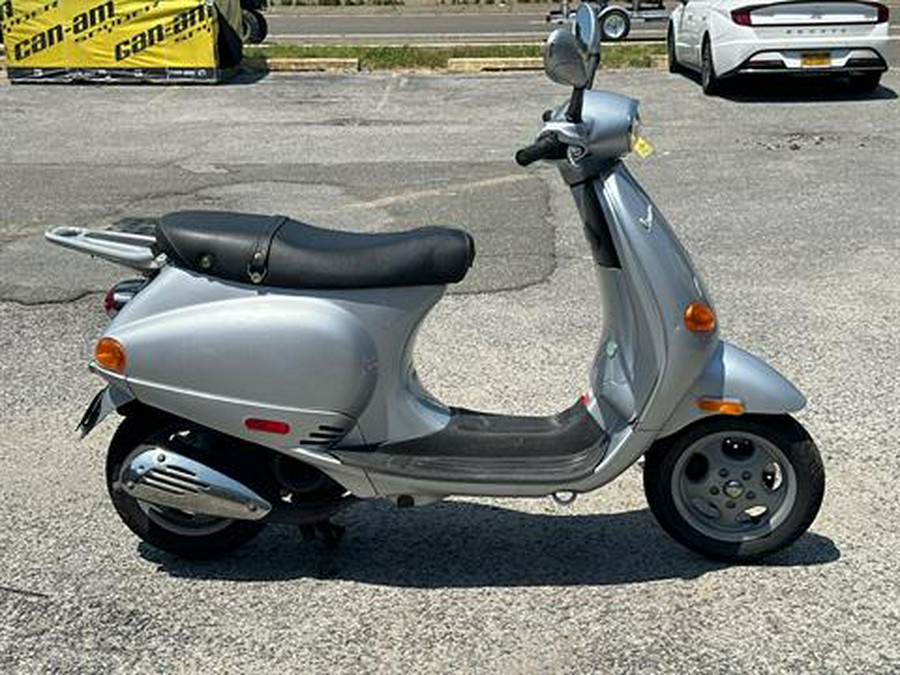 2005 Vespa ET4