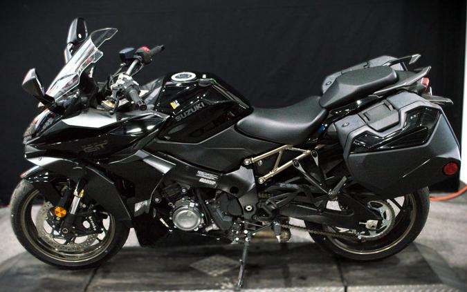 2024 Suzuki GSX-S1000GT+ Glass Sparkle Black