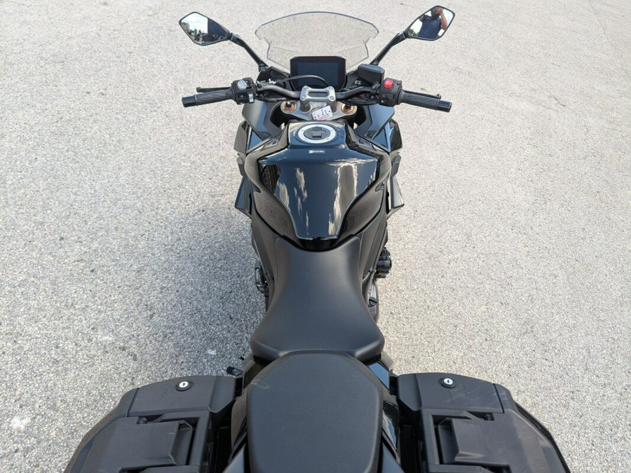 2024 Suzuki GSX-S1000GT+