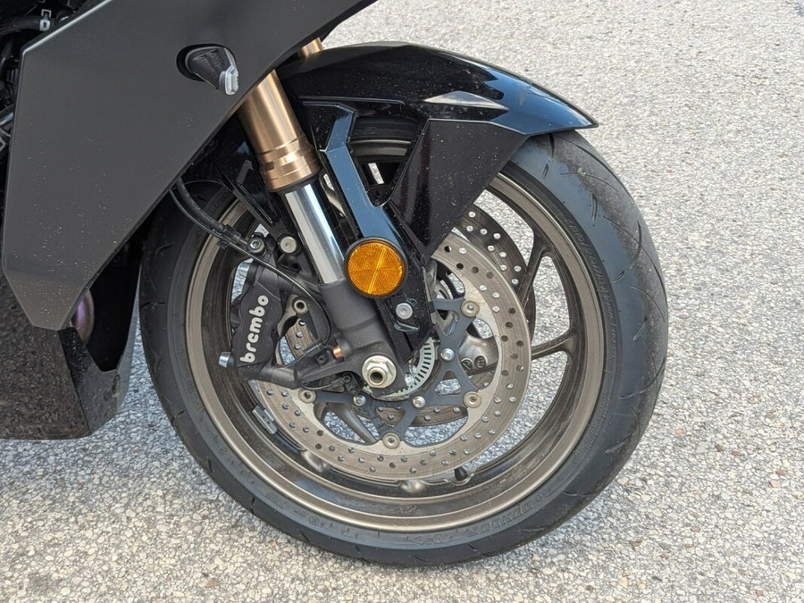 2024 Suzuki GSX-S1000GT+