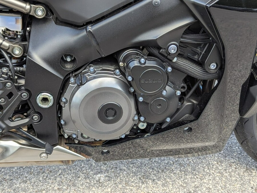 2024 Suzuki GSX-S1000GT+