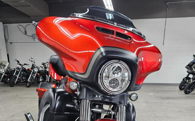 2018 Harley-Davidson CVO™ Street Glide®