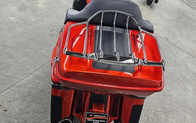 2018 Harley-Davidson CVO™ Street Glide®