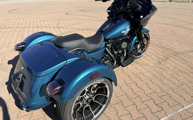 FLTRT 2026 Road Glide 3