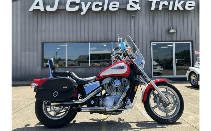 1996 VT1100C Shadow - Honda