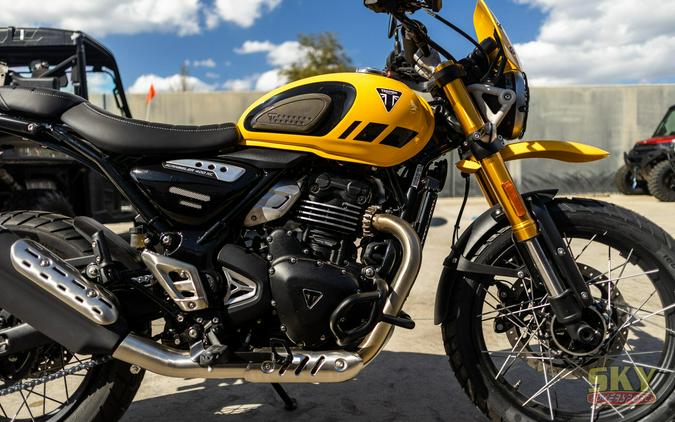 2026 Triumph Scrambler 400 XC
