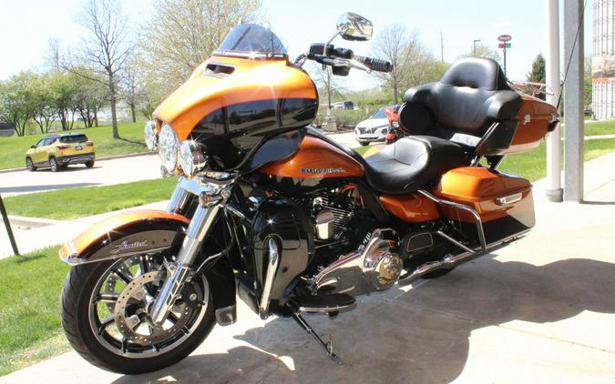 2016 Harley-Davidson® FLHTKL - Ultra Limited Low