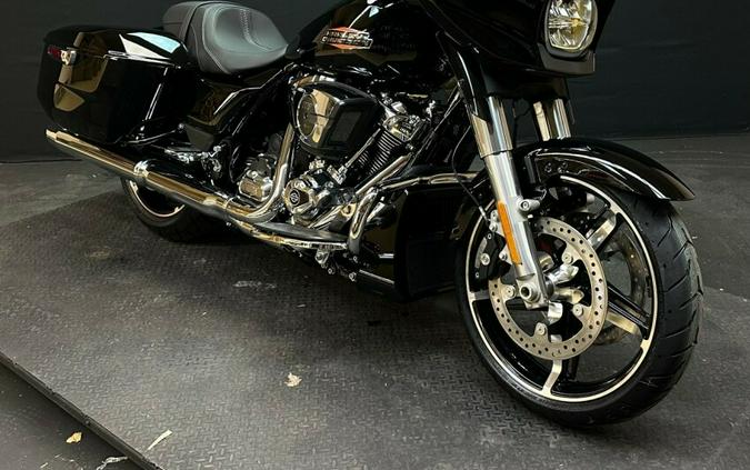 Harley-Davidson Street Glide® 2024 FLHX VIVID BLACK