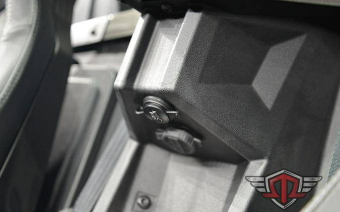 2025 Polaris Slingshot® SLR (AutoDrive)