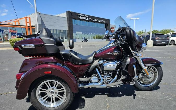 2022 Harley-Davidson® FLHTCUTG - Tri Glide® Ultra
